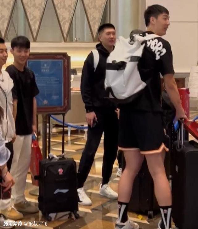 久草精品在线播放