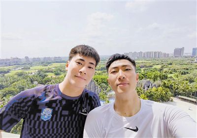 超碰91人人