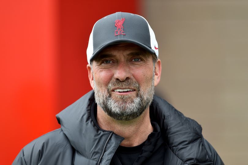 电击白嫩脚心一丨vk
